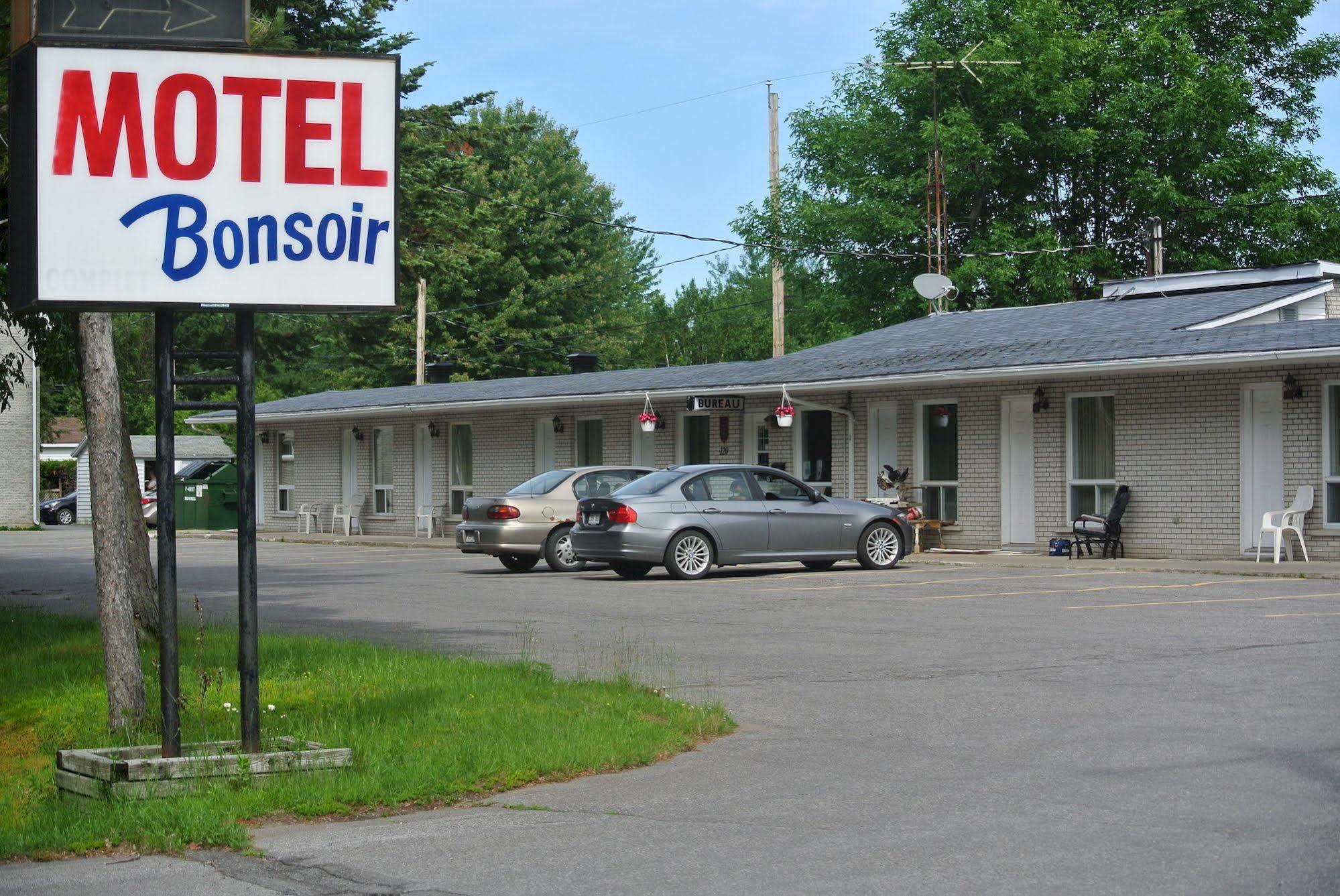 Motel Bonsoir Joliette Exterior foto
